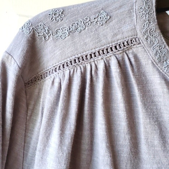 NWT LUCKY BRAND GRAY COTTON EMBROIDERED PEASANT SHIRT LARGE - Picture 3 of 12